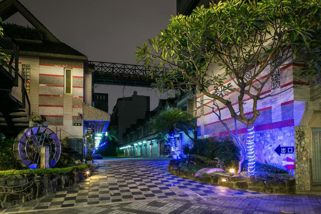 Yhc Hotel Tainan Luaran gambar